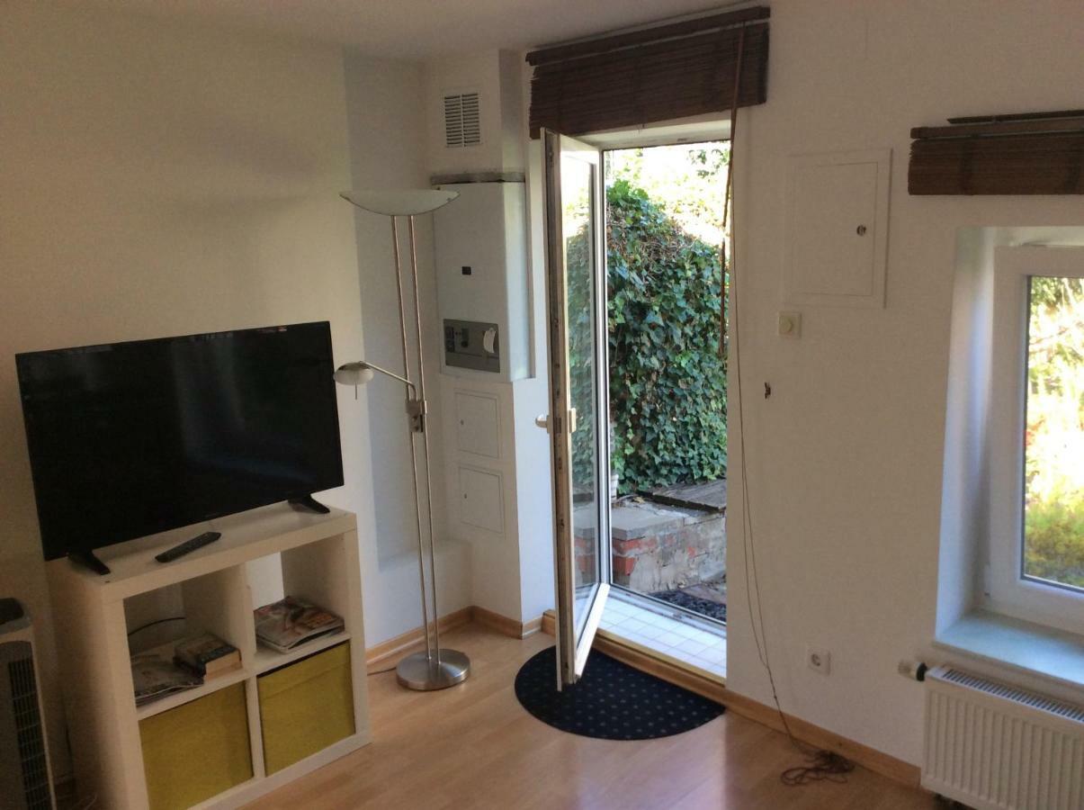 Altstadt Bonn Mit Eigenem Parkplatz Und Garten Exterior foto